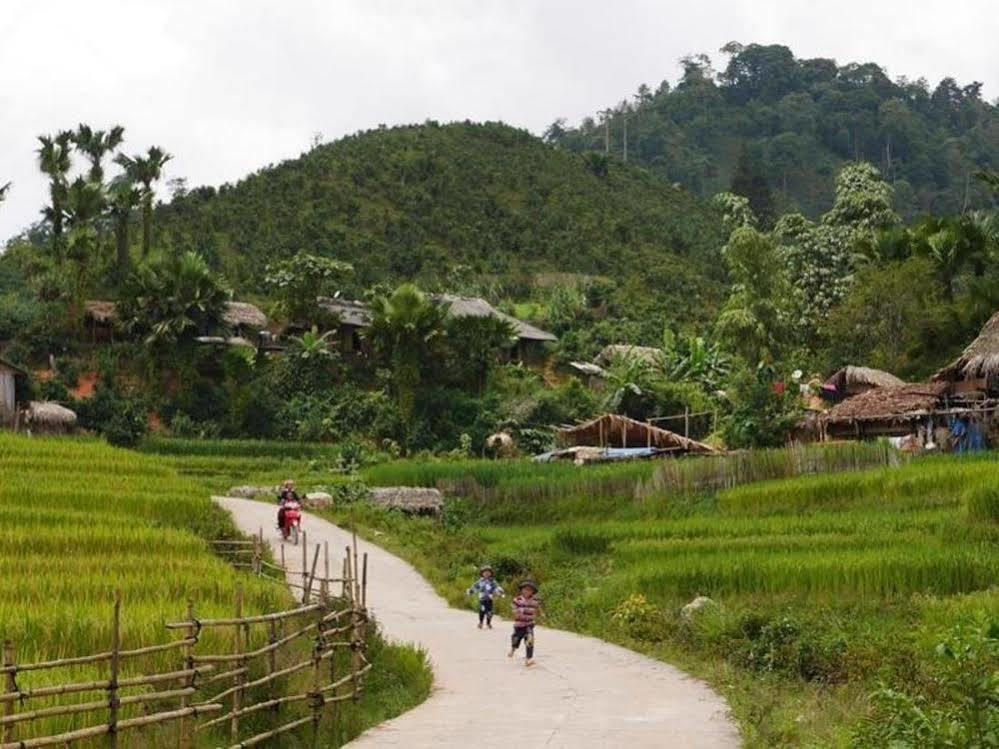 Ngan Nga Bac Ha Hotel Exteriör bild